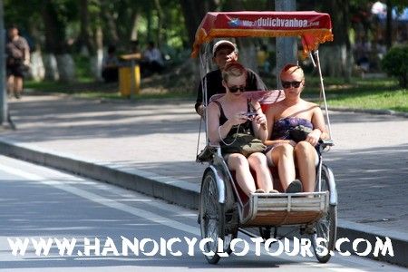 An hour cyclo ride in the Old Quarter